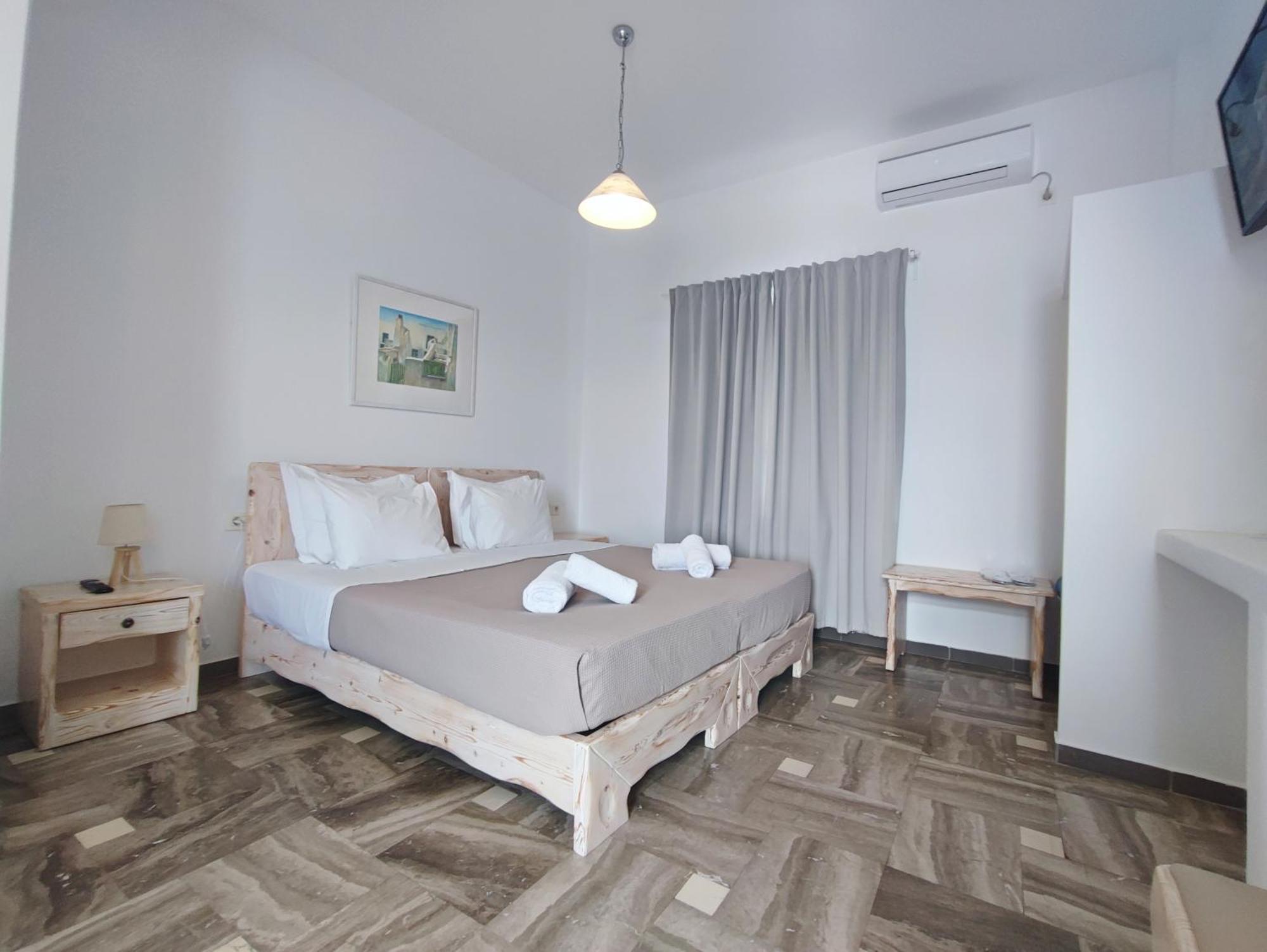 The Cliff Reflections - Adults Only Apartment Megalochori  Cameră foto